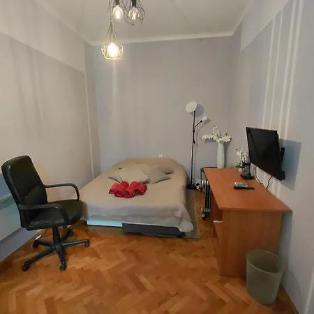 Forza شقة غييكا